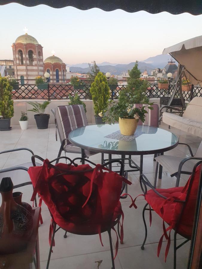 Piazza Batumi Guesthouse Extérieur photo