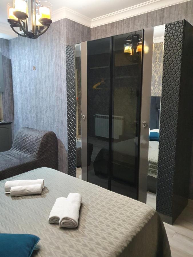 Piazza Batumi Guesthouse Extérieur photo